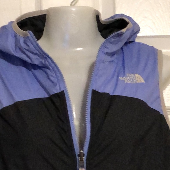 Girls North Reversible Vest - Picture 7 of 12